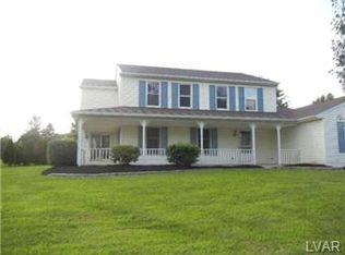 811 Mount Airy Rd, Collegeville, PA 19426