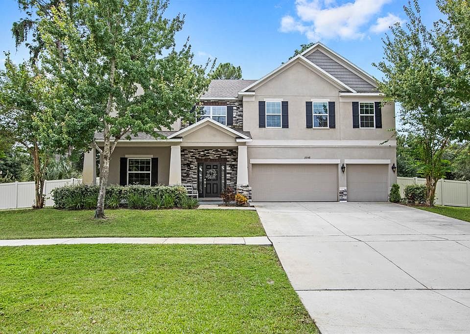 1st image of 23548 Stream Ave