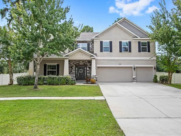 23548 Stream Ave, Sorrento, FL 32776