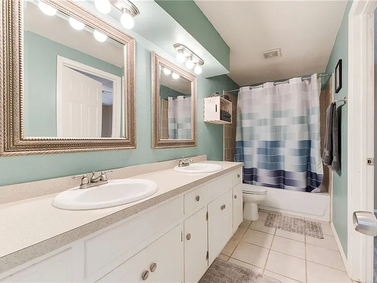 3712 N Markwell Ave — Photo 14
