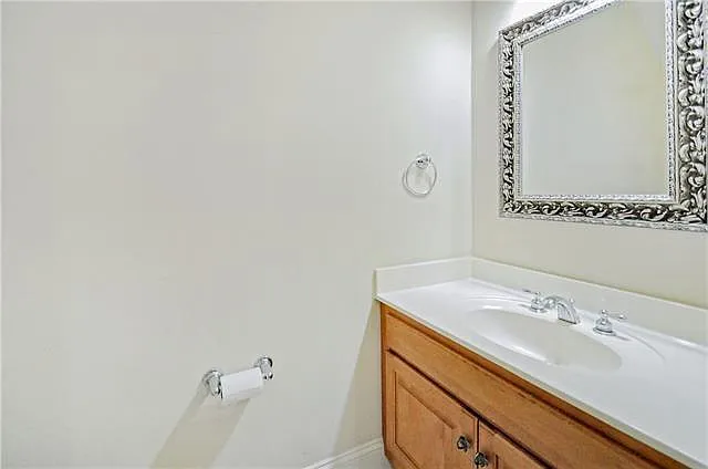 3760 Roman St #B — Photo 23
