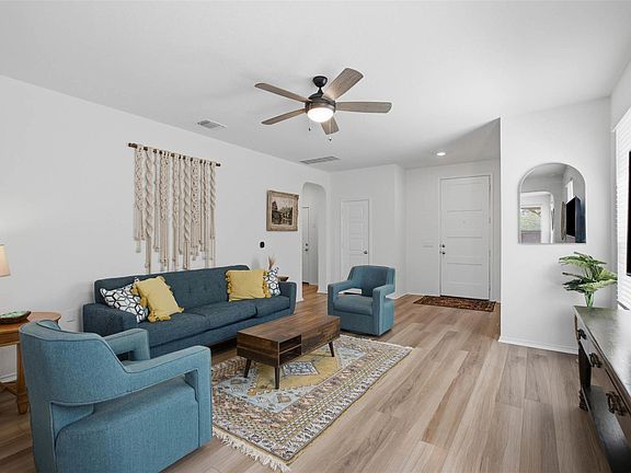 5th image of 4605 Colmar Dr