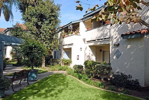 2nd image of 423 Vandegrift Blvd APT 42