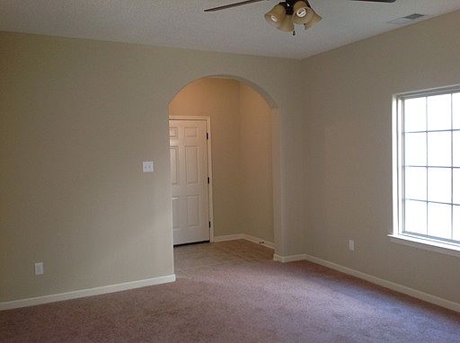 5th image of 7903 Rushmeade Cir N