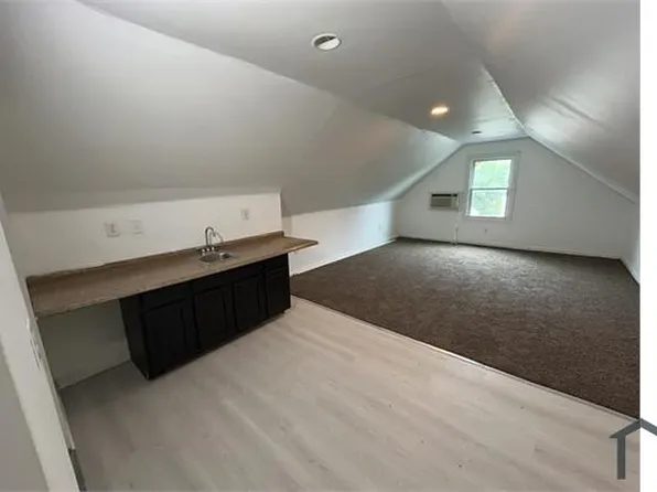 11010 Dove Ave #3, Cleveland, OH 44105