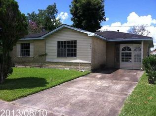 541 Turtle Creek Ln, Saint Rose, LA 70087