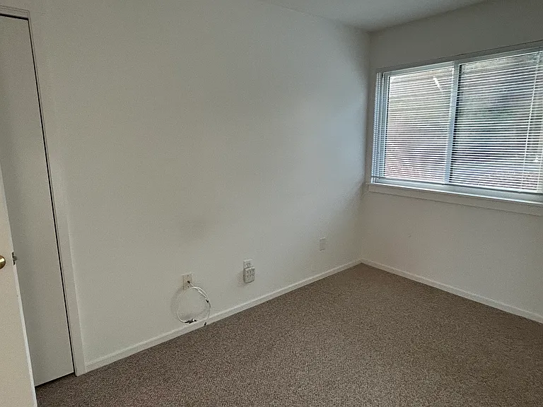 419B Heritage Vlg — Photo 30