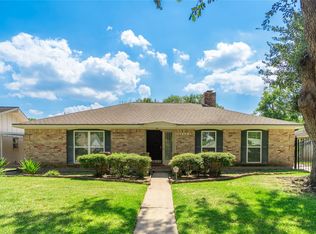 8923 Hendon Ln, Houston, TX 77036