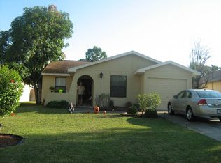 676 100th Ave N, Naples, FL 34108