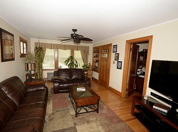 3rd image of 4535 Dubois Blvd