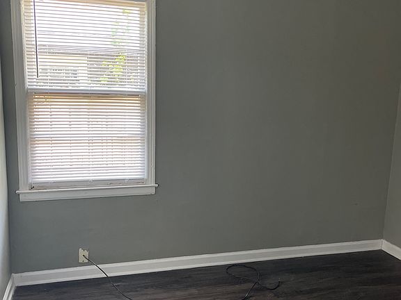 4th image of 2812 Amsden Ave #1