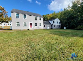 25 Village Dr APT 4, Manchester, ME 04351