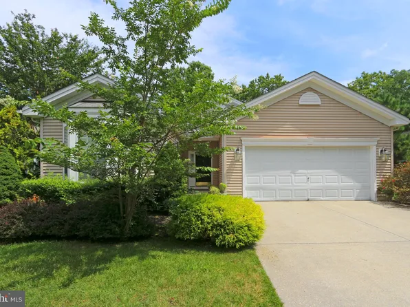 683 Saint Andrews Dr, Egg Harbor, NJ 08215