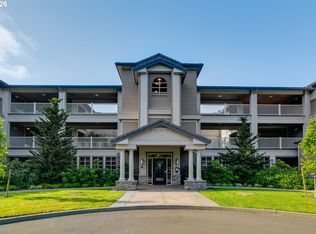 5511 SE Scenic Ln, Vancouver, WA 98661