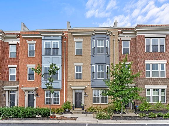 2nd image of 3035 District Ave #1