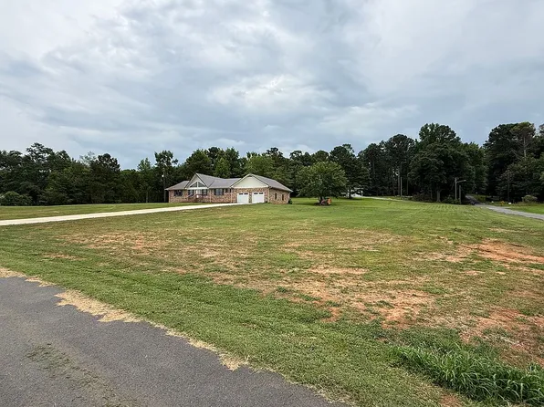 145 Ashley St, Blountsville, AL 35031