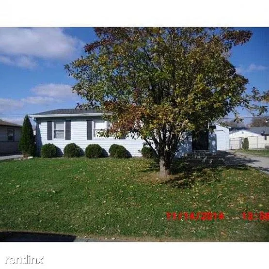 1908 E Perry St photo 1