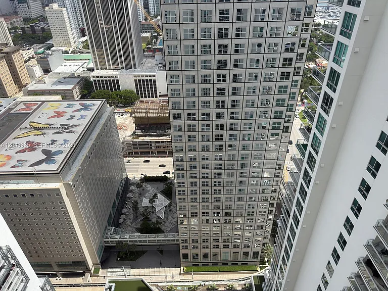300 S Biscayne Blvd #T-3703 — Photo 13