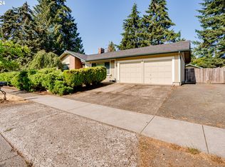 530 66th St, Springfield, OR 97478