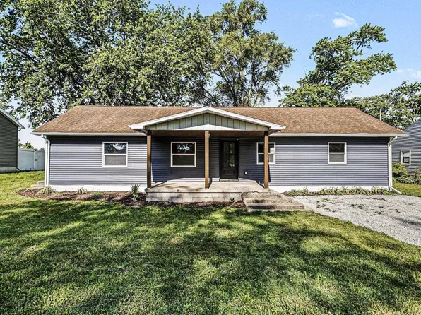424 Washington St, Walkerton, IN 46574
