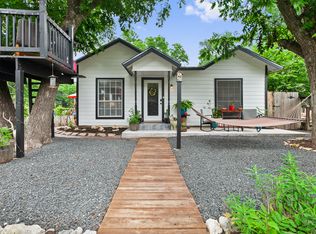 1119 1/2 Gunter St, Austin, TX 78702