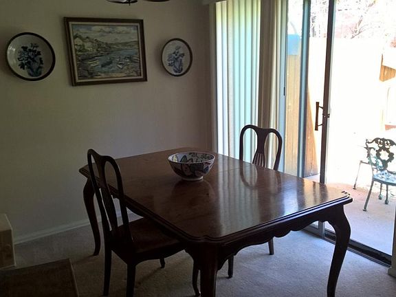 Nook, dining