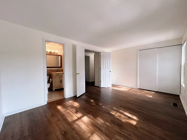4658 Grosbeak Pl — Photo 34
