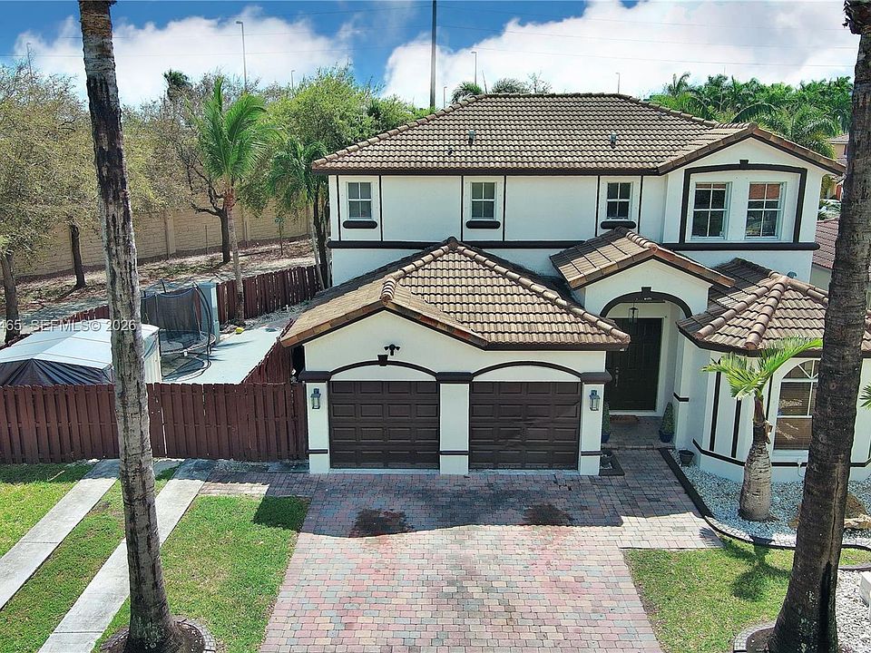 1st image of 10816 SW 247th St