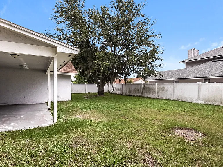 2924 Carcross Ct — Photo 15