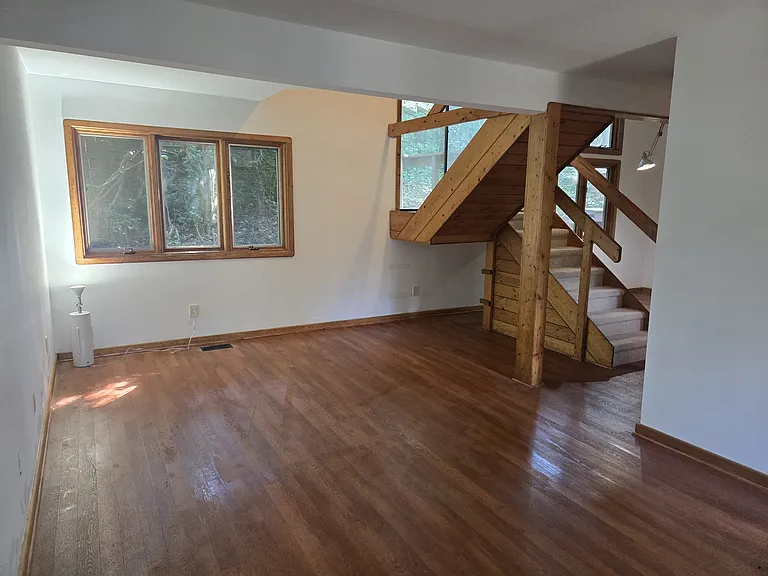 2713 N Mayview Rd #A — Photo 7