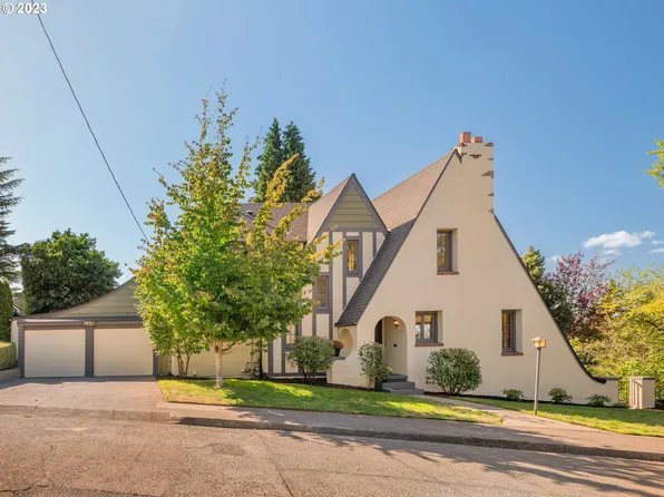 3630 NE Merges Dr, Portland, OR 97212