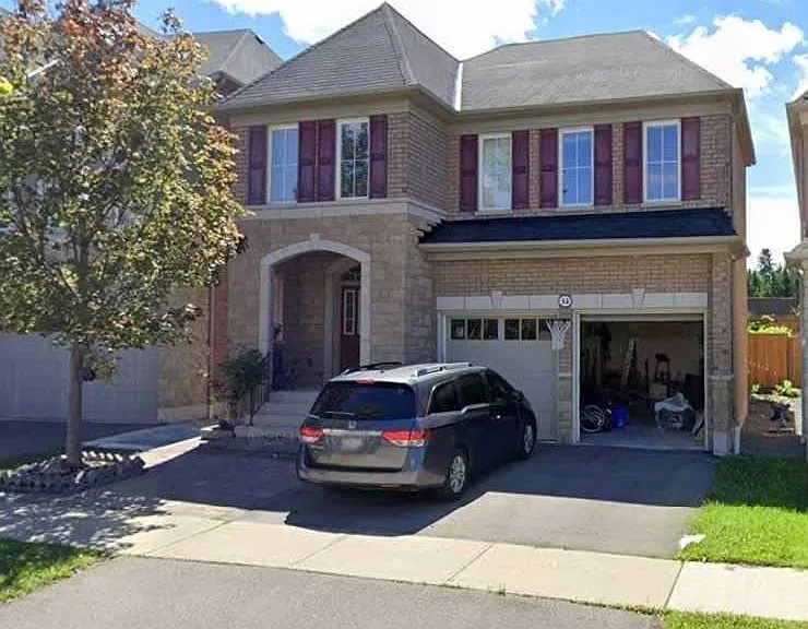 14 Whitbread Cres — Photo 1