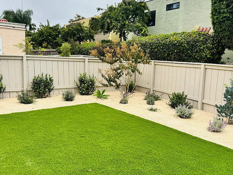 1253 N Vulcan Ave #A — Photo 15