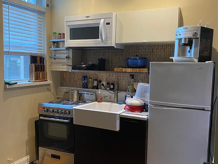 1932 Spruce St #2F — Photo 2