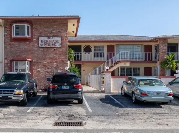3215 NE 15th St, Pompano Beach, FL