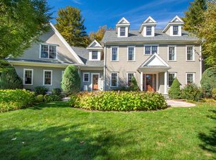 98 Riverbend Ln, Needham, MA 02492