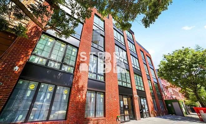 Rented by StayBK LLC | media 21