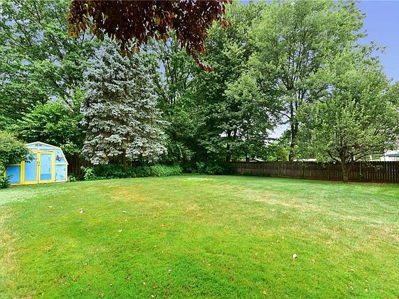 4th image of 6720 Nicoll Dr