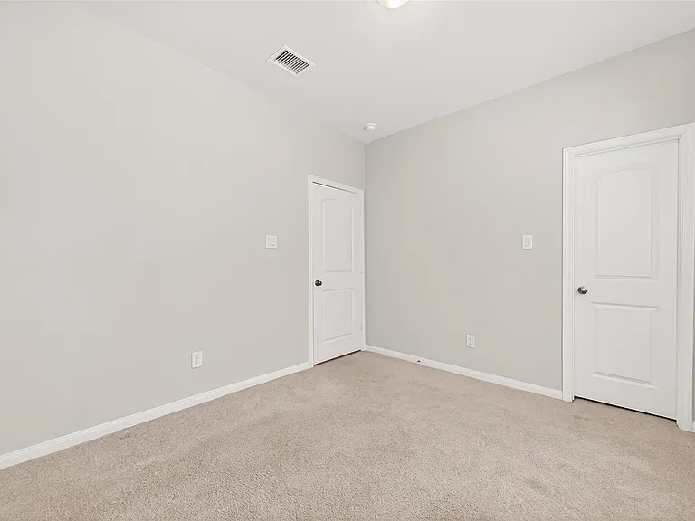 1701 Cindy Ln — Photo 16