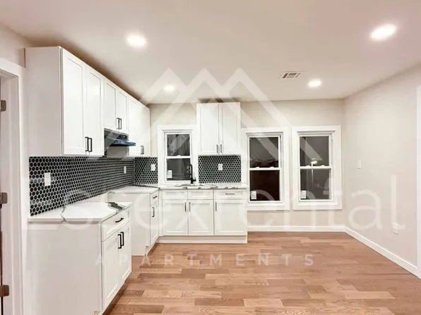 303 Mechanic St, Orange, NJ 07050