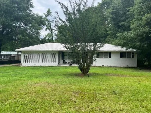 625 Emerald Dr, Villa Rica, GA 30180
