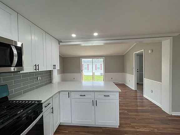New Cabinets/Quartz Tops