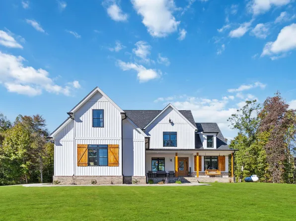 242 Holly Ln, London, KY 40741