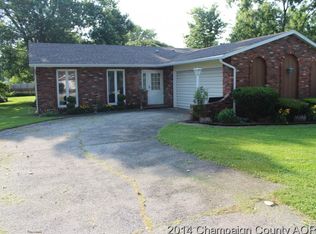 214 S Ridge St, Arcola, IL 61910