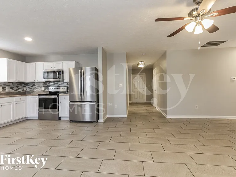 235 Heartwood Hl — Photo 5