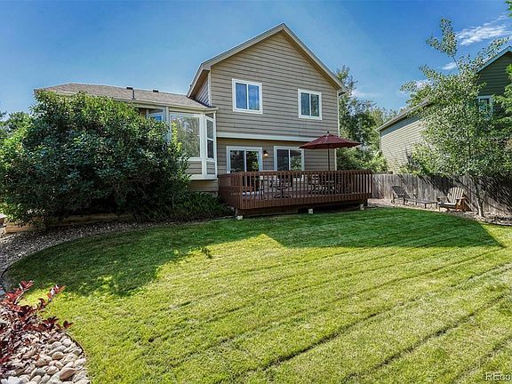Beautiful private fenced-in backyard