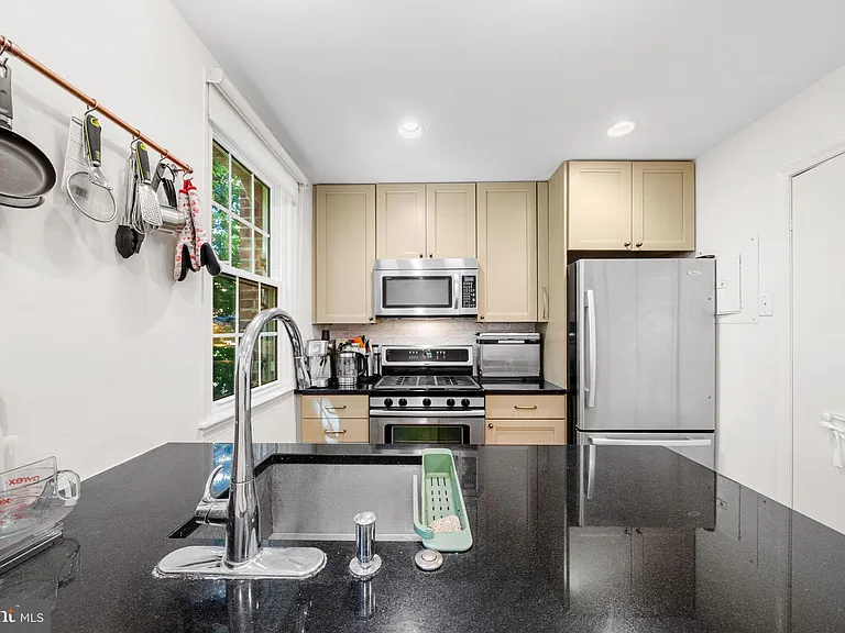 2720 Ordway St NW #3 — Photo 10