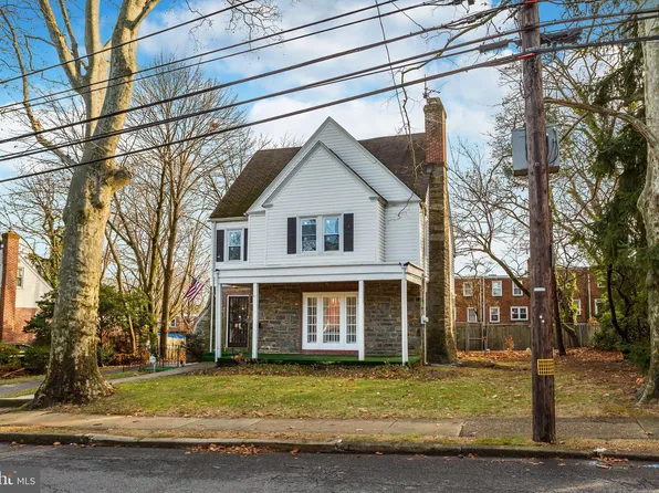 12 Golf Rd, Darby, PA 19023