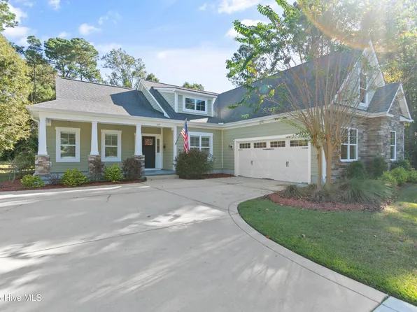 557 Button Bush Lane, Hampstead, NC 28443