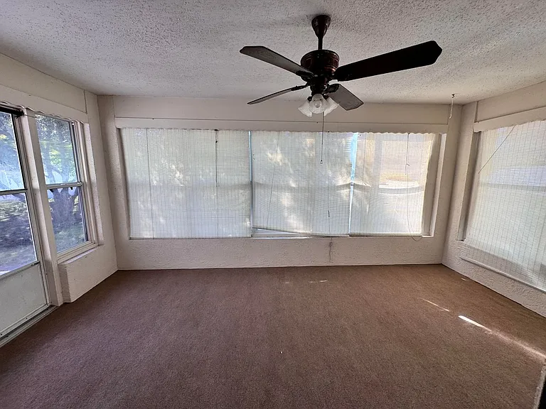 3480 Plaza Ave — Photo 10